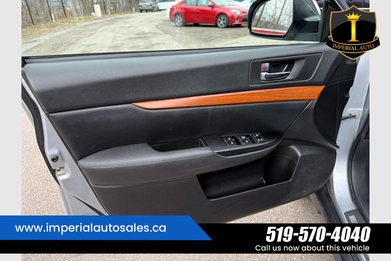 2013 Subaru Outback Limited*ONE OWNER Photo