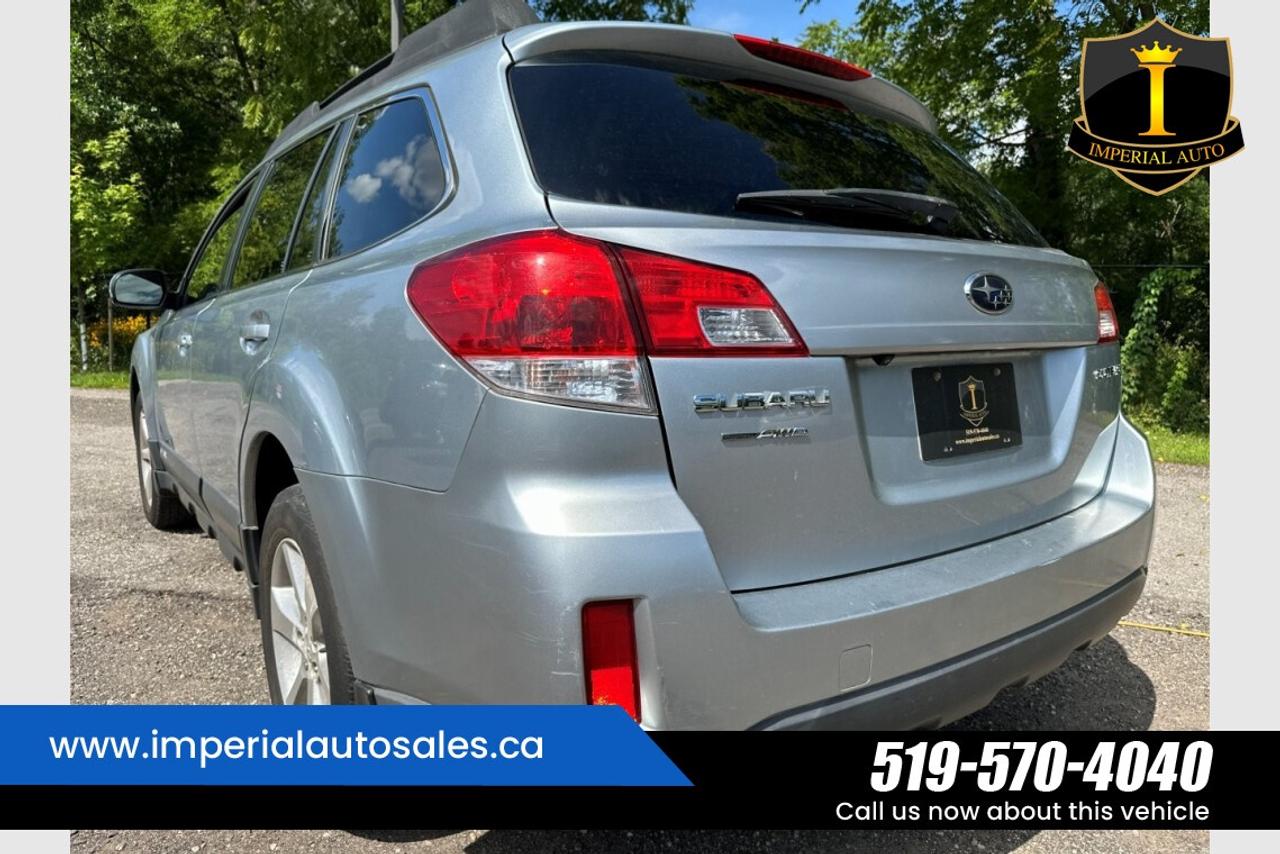 2013 Subaru Outback Limited*ONE OWNER Photo