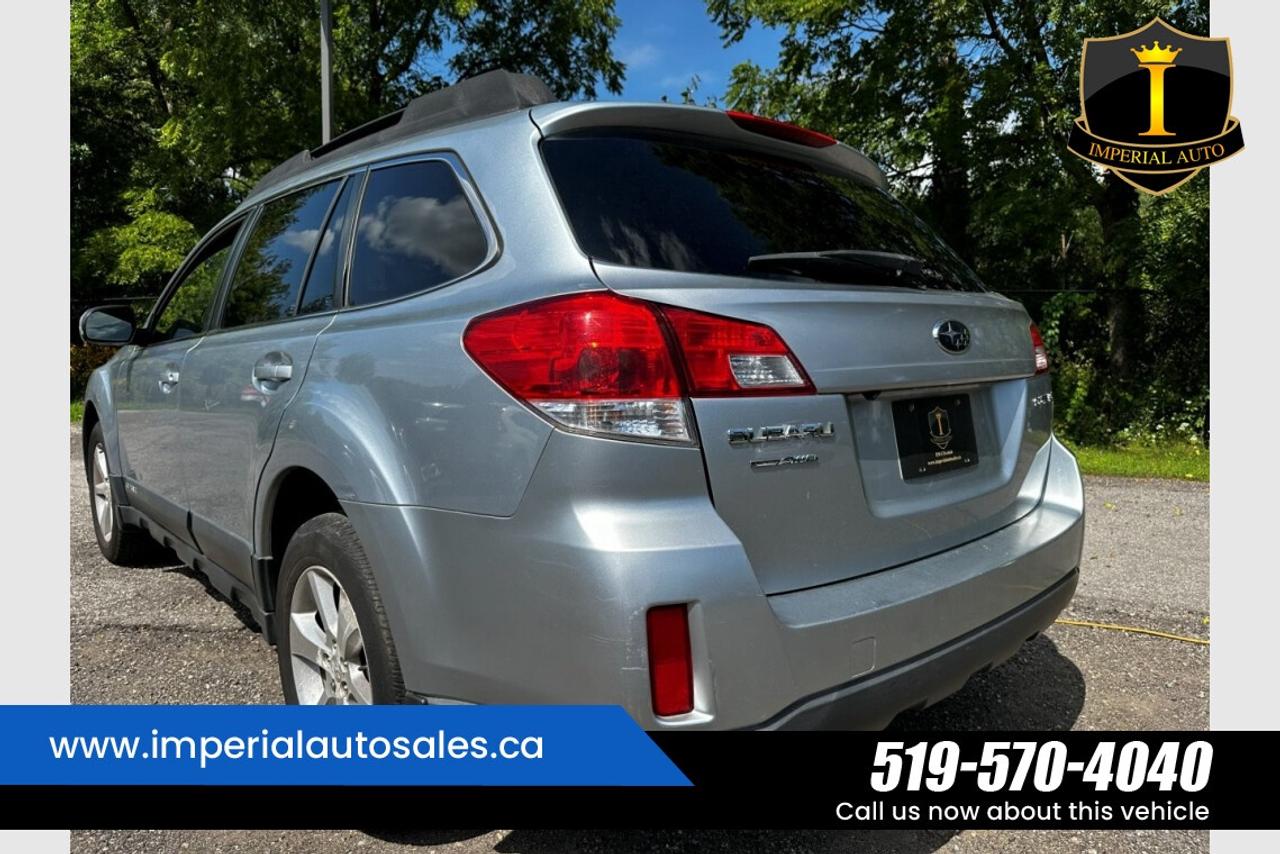 2013 Subaru Outback Limited*ONE OWNER Photo