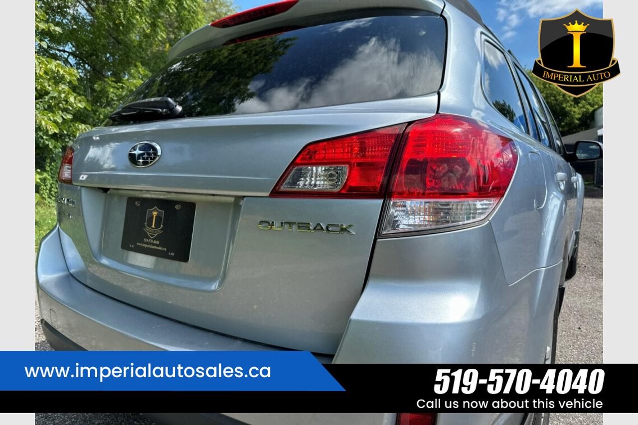2013 Subaru Outback Limited*ONE OWNER Photo