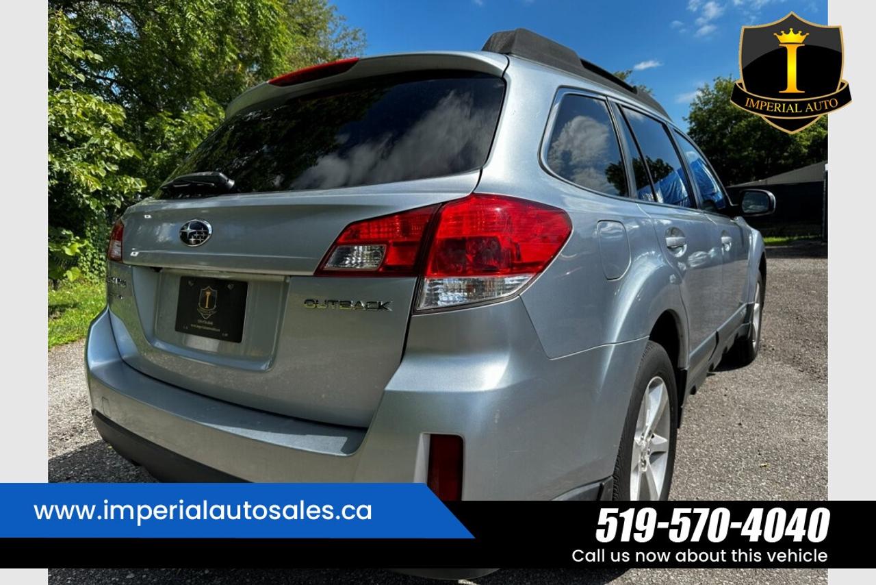2013 Subaru Outback Limited*ONE OWNER Photo