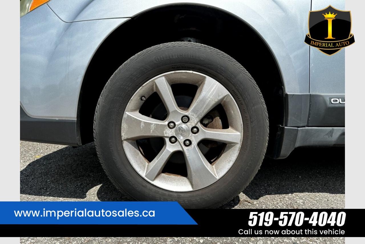 2013 Subaru Outback Limited*ONE OWNER Photo