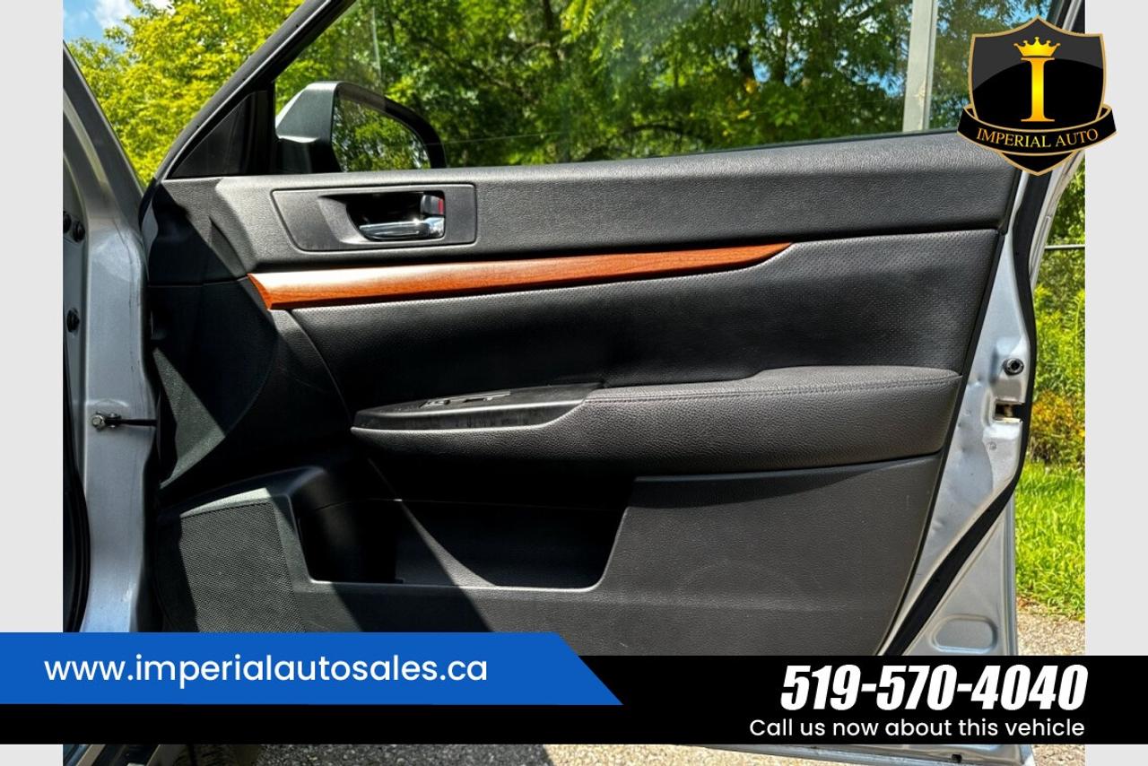 2013 Subaru Outback Limited*ONE OWNER Photo