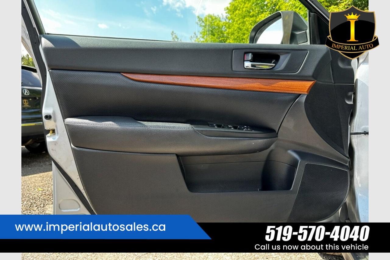 2013 Subaru Outback Limited*ONE OWNER Photo