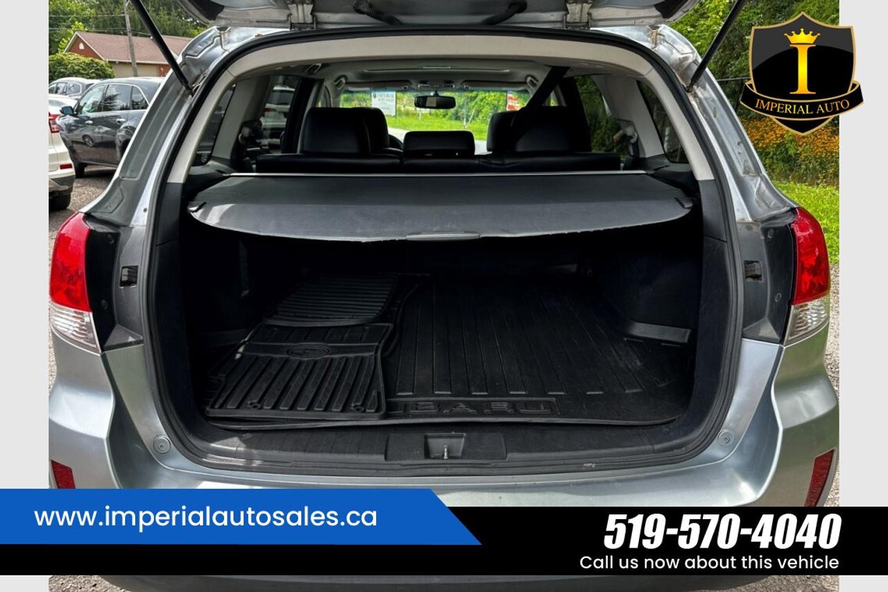 2013 Subaru Outback Limited*ONE OWNER Photo