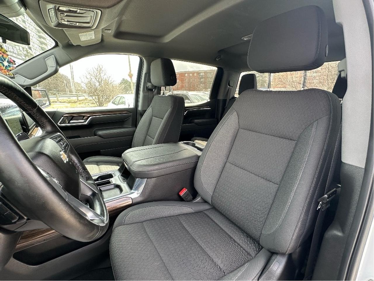2025 Chevrolet Silverado 1500 LT Diesel Long Box Photo