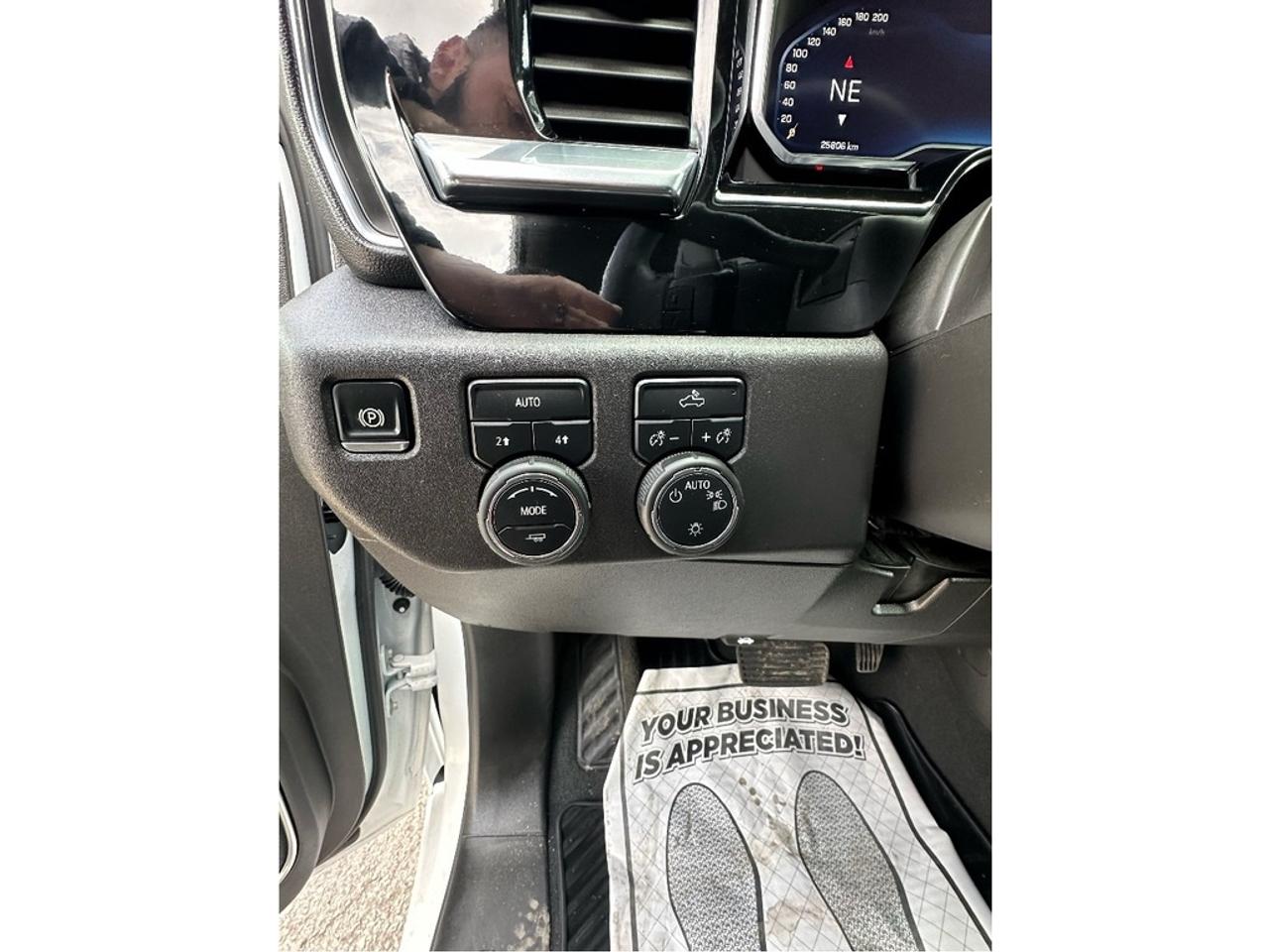 2025 Chevrolet Silverado 1500 LT Diesel Long Box Photo
