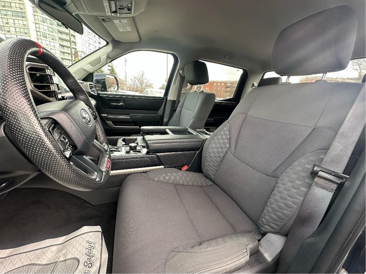 2022 Toyota Tundra TRD OFF ROAD Photo