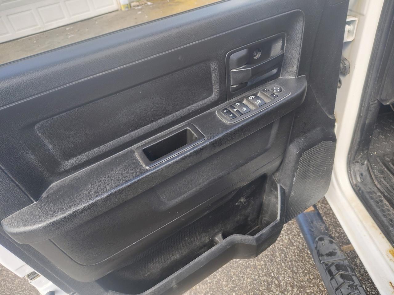 2019 RAM 1500 Classic ST Photo