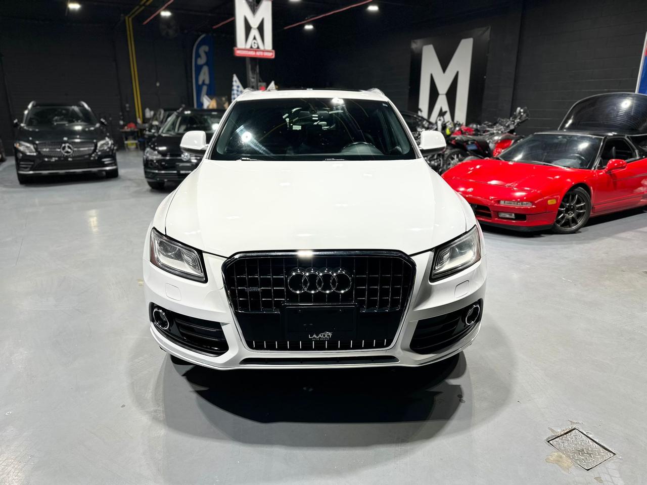 <p>🚙 2013 Audi Q5 Premium Plus | AWD | Luxury SUV<br>💰 $11499 + TAX & LICENSING<br>OR AS IS PRICE 9499+ Tax and licensing.&nbsp;<br>📏 129,000 KM<br>🎨 White Exterior<br>📍 LaVault Auto Group &ndash; Mississauga, ON</p><p>✔ Quattro All-Wheel Drive (AWD)<br>✔ 2.0L Turbocharged Engine &ndash; Efficient & responsive<br>✔ Automatic Transmission<br>✔ Premium Plus Package<br>✔ Leather Interior<br>✔ Panoramic Sunroof<br>✔ Heated Front Seats<br>✔ Power Tailgate<br>✔ Bluetooth Connectivity<br>✔ Backup Camera<br>✔ Dual-Zone Climate Control<br>✔ Smooth, comfortable ride</p><p>🛡 Purchase Options</p><p>✔ Extended Warranty Available<br>✔ Financing Options Available<br>✔ Safety Certification Available</p><p>📍 LaVault Auto Group<br>2666 Royal Windsor Dr, Unit 11&ndash;12<br>Mississauga, ON L5J 4N1</p><p>📞 Call/Text: 647-966-4391</p><p>🔥 Luxury AWD Audi Q5 at a great price &mdash; ready to drive! Book your test drive today!</p>