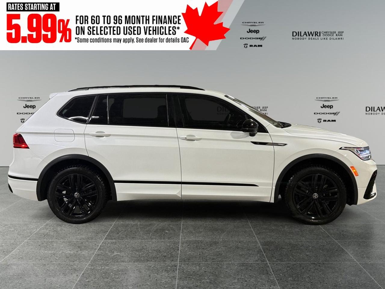 2022 Volkswagen Tiguan Comfortline R-Line Black Edition 4MOTION Photo