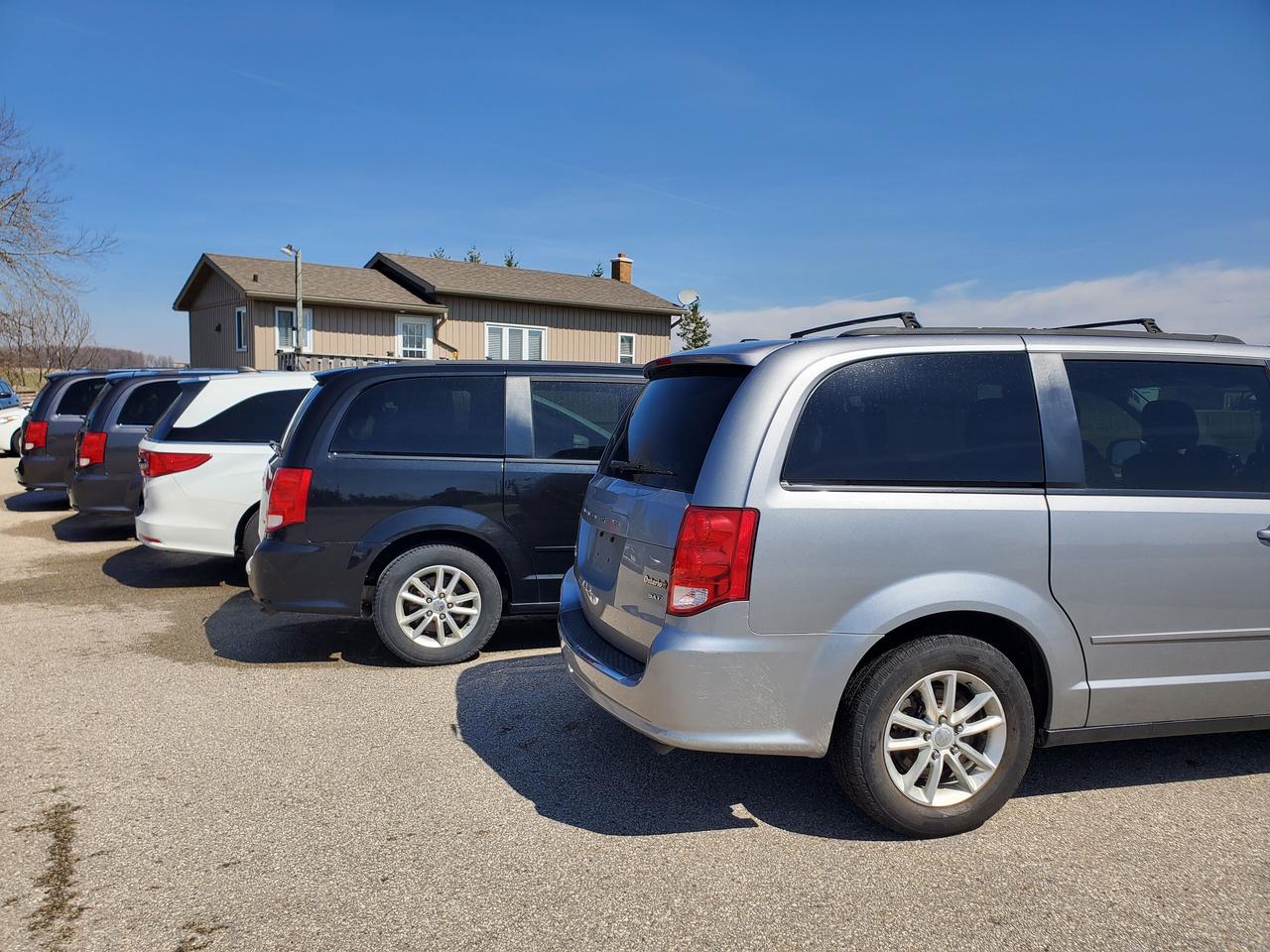 2015 Dodge Grand Caravan SXT Photo