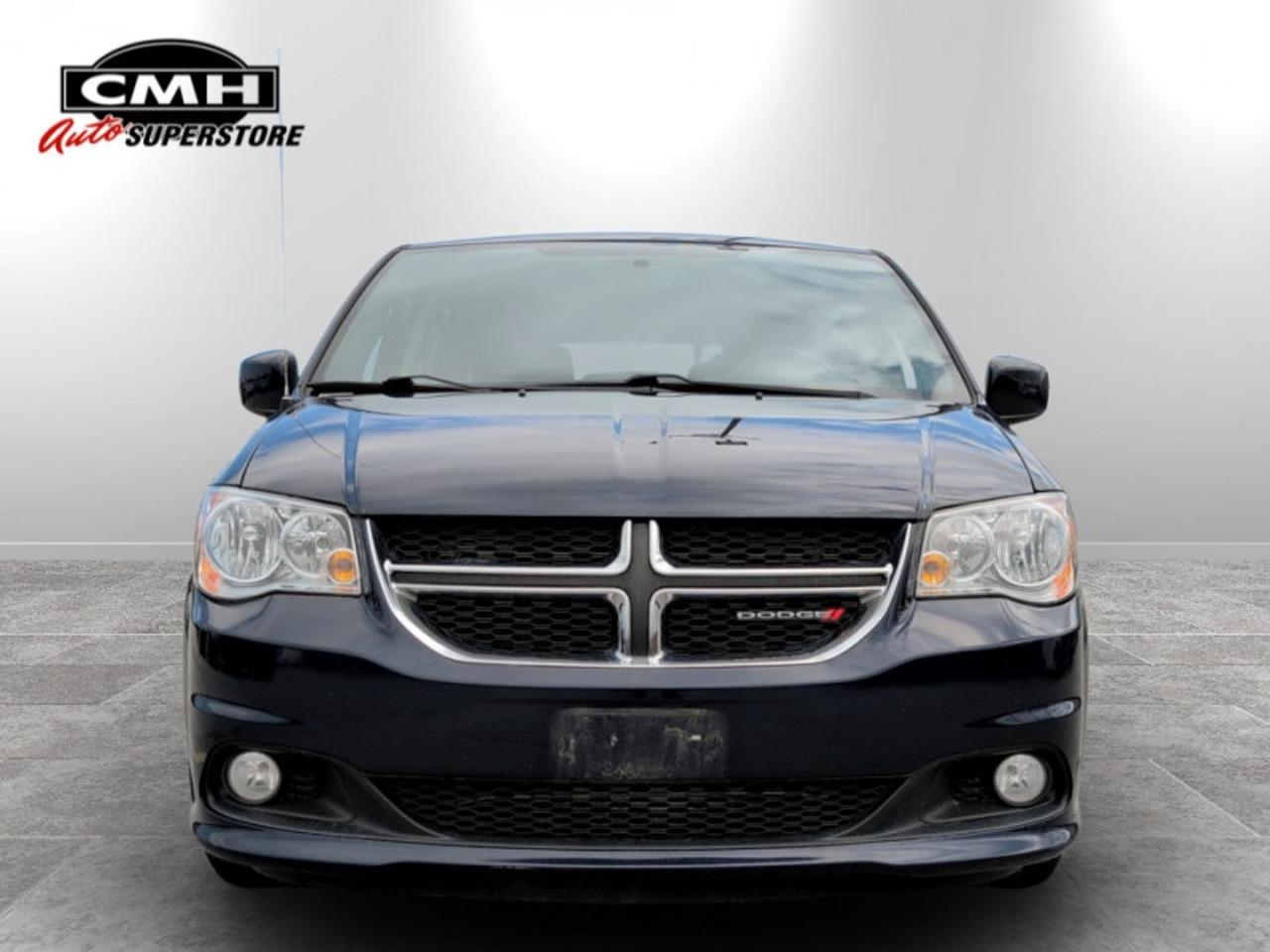 2016 Dodge Grand Caravan SXT Photo