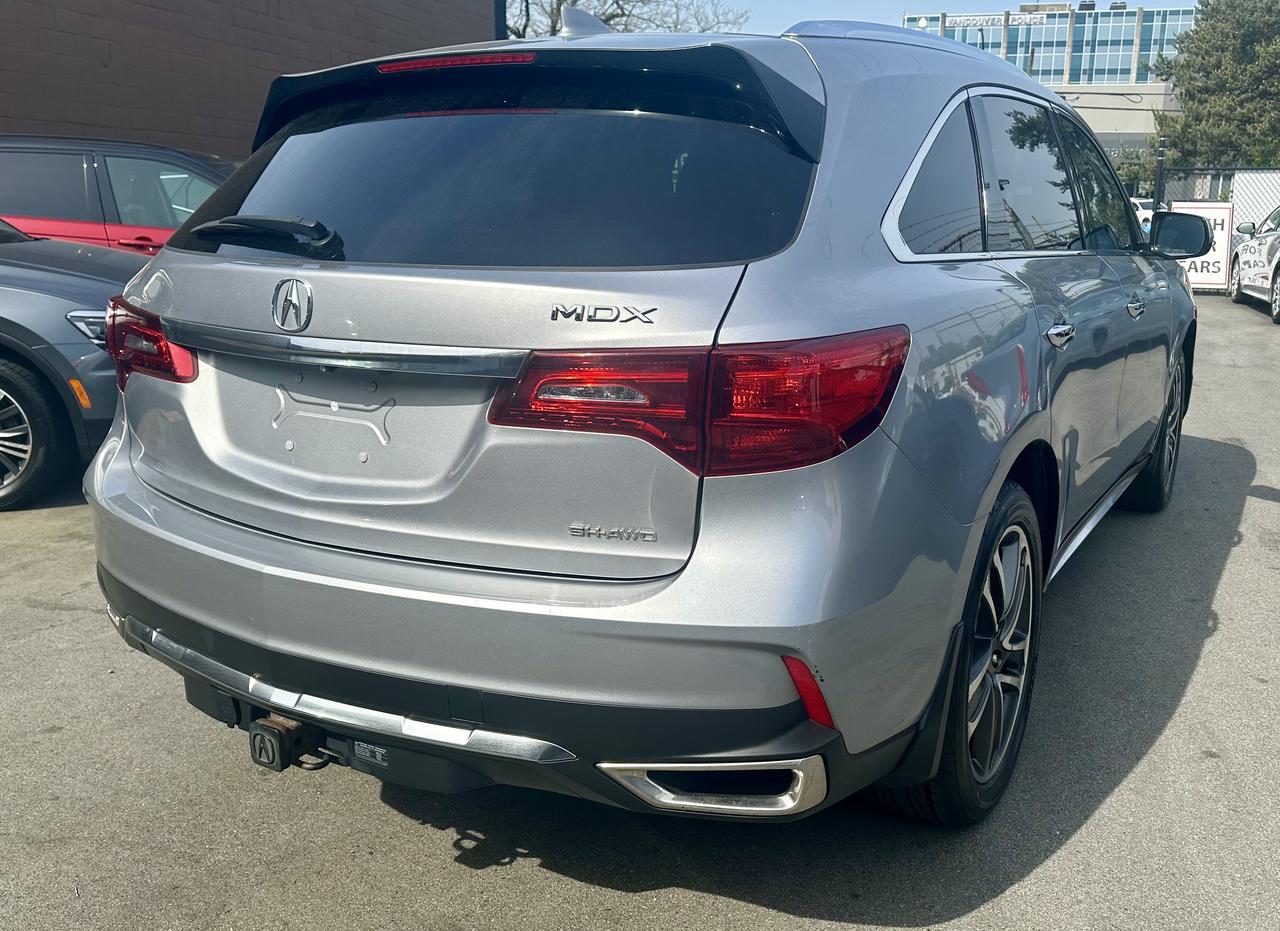 2017 Acura MDX SH-AWD 4dr Nav Pkg Photo