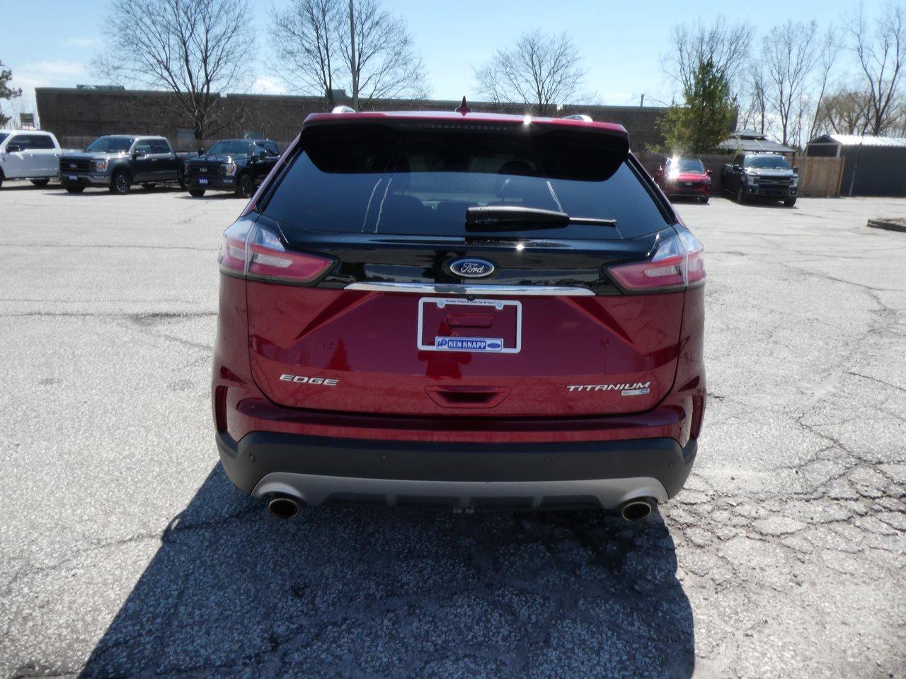 2019 Ford Edge Titanium | Heated Seats | Nav | Backup Cam | Photo