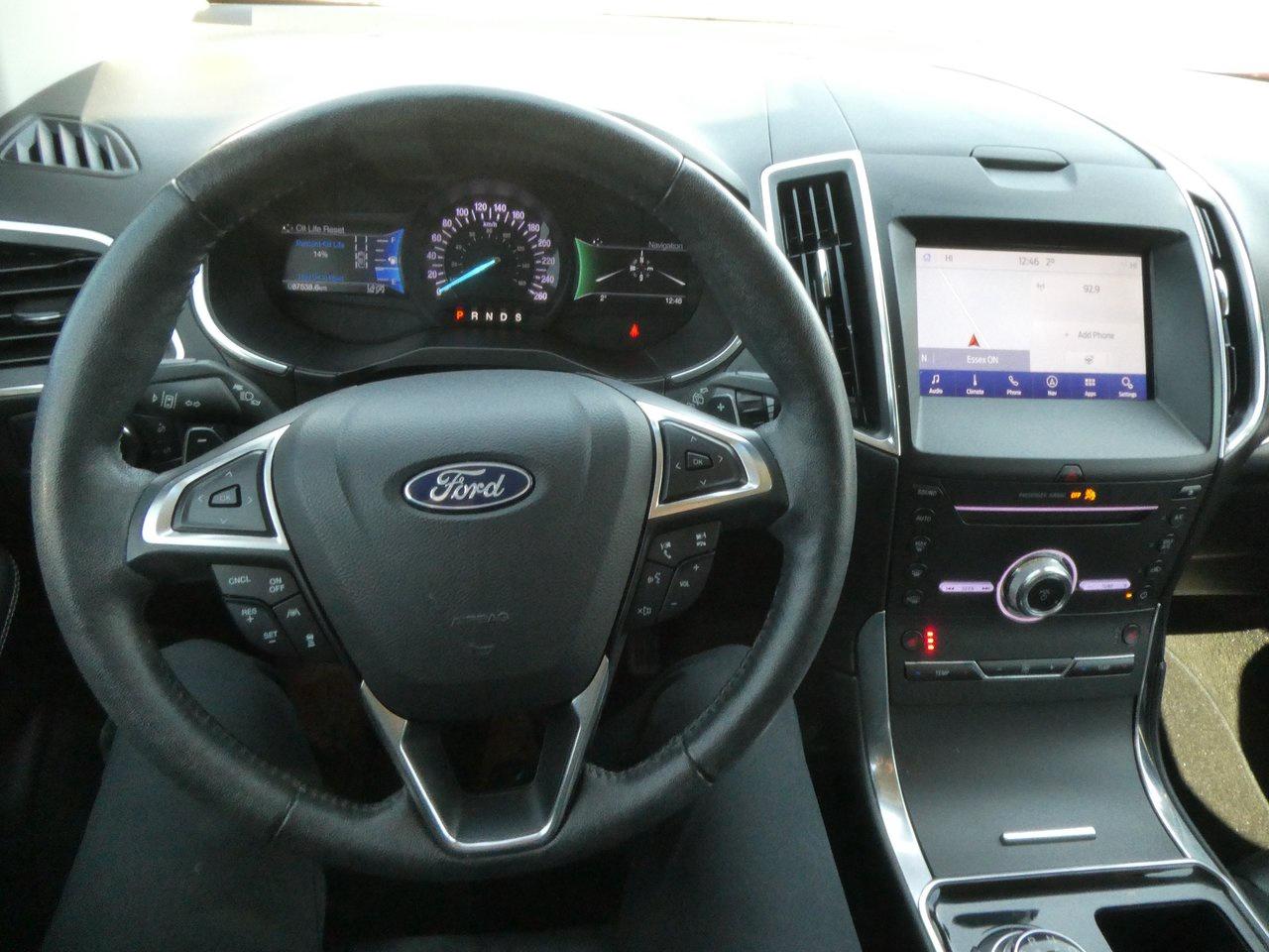 2019 Ford Edge Titanium | Heated Seats | Nav | Backup Cam | Photo