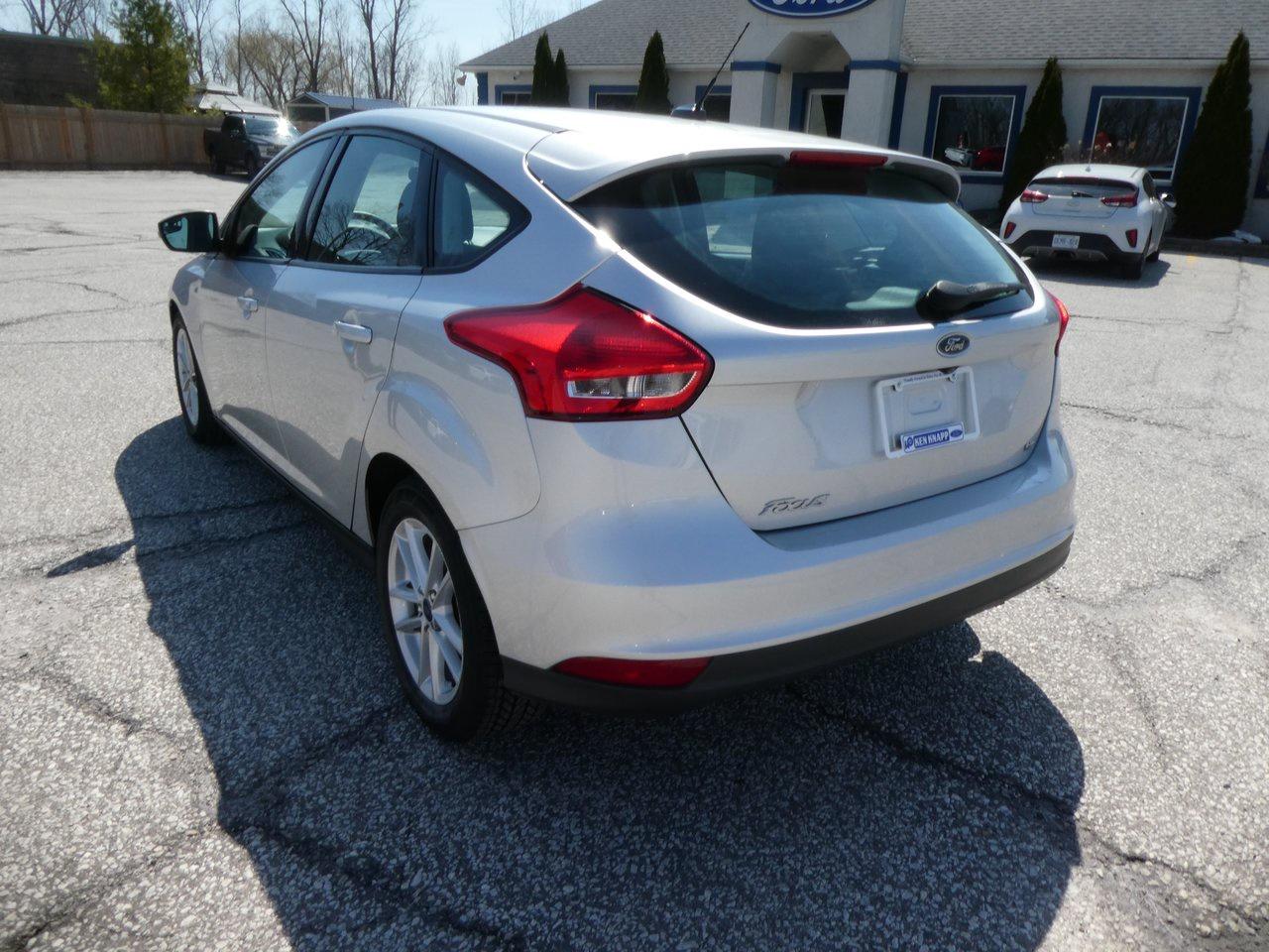 2017 Ford Focus SE | Backup Cam | Cruise Control | Photo
