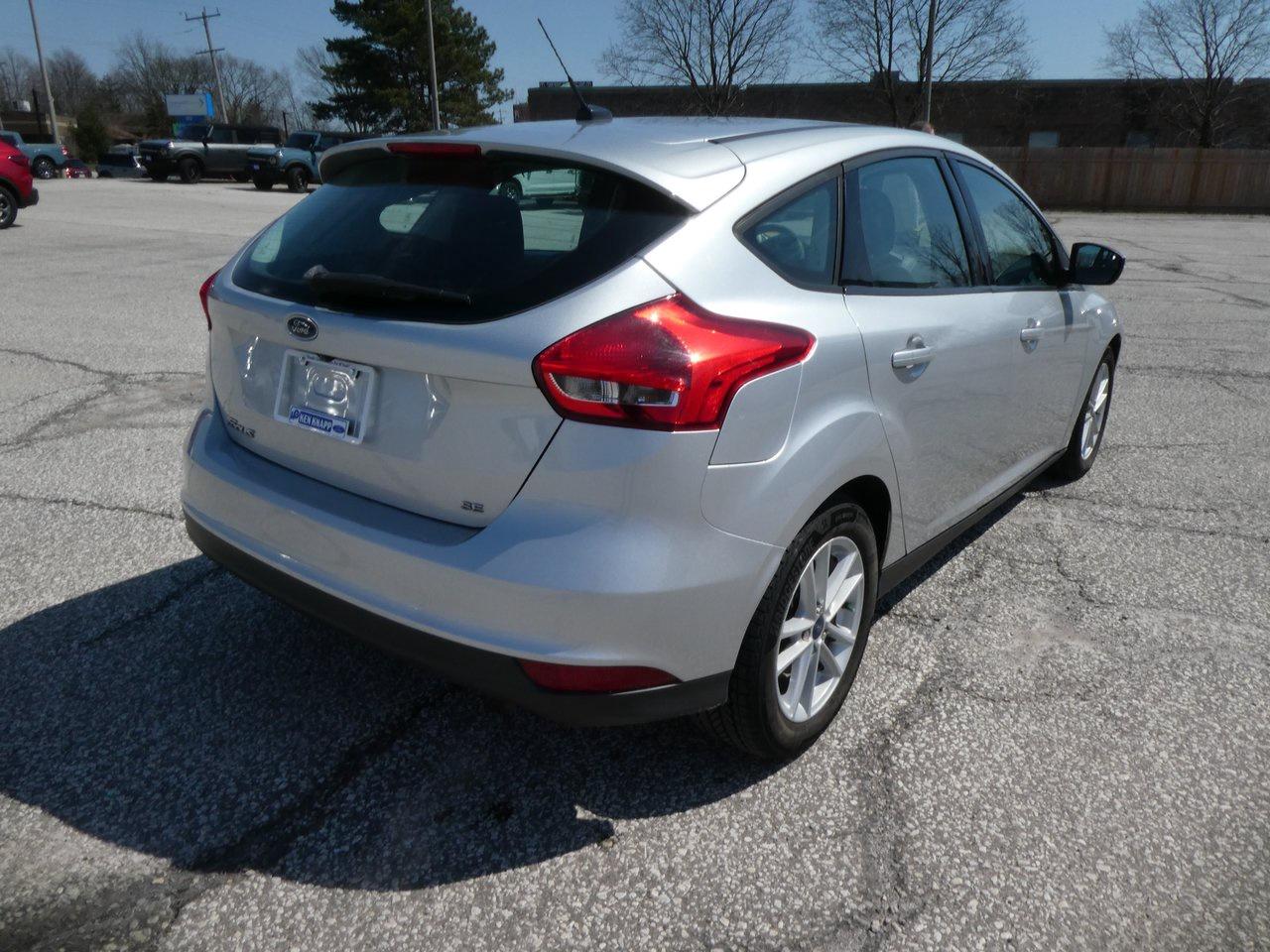 2017 Ford Focus SE | Backup Cam | Cruise Control | Photo