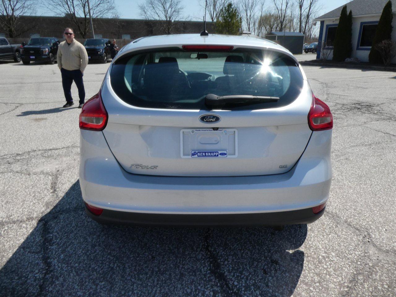2017 Ford Focus SE | Backup Cam | Cruise Control | Photo