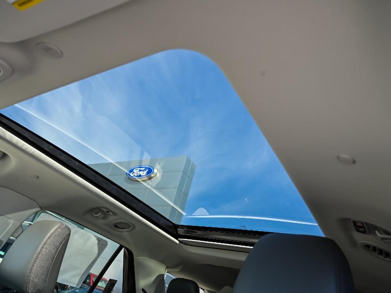 2026 Ford Explorer Active w/200A Pkg Photo
