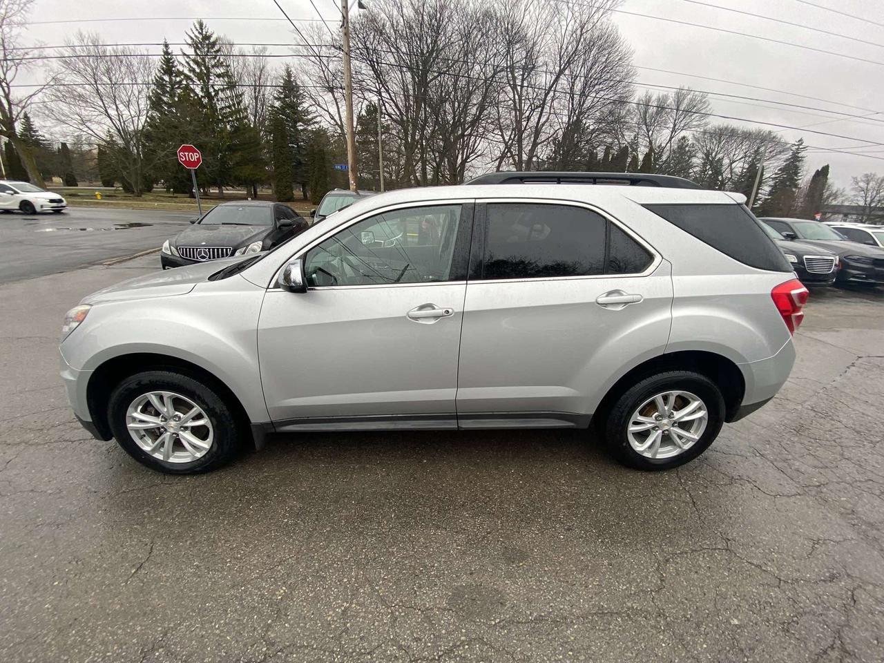 2016 Chevrolet Equinox AWD 4DR LT Photo3
