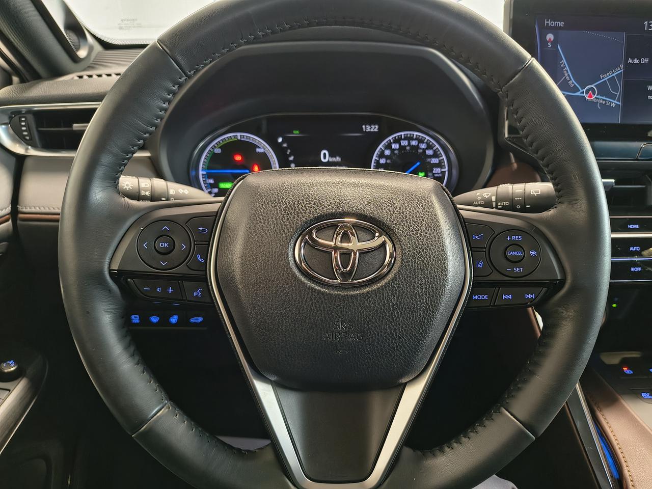 2022 Toyota Venza LIMITED Photo