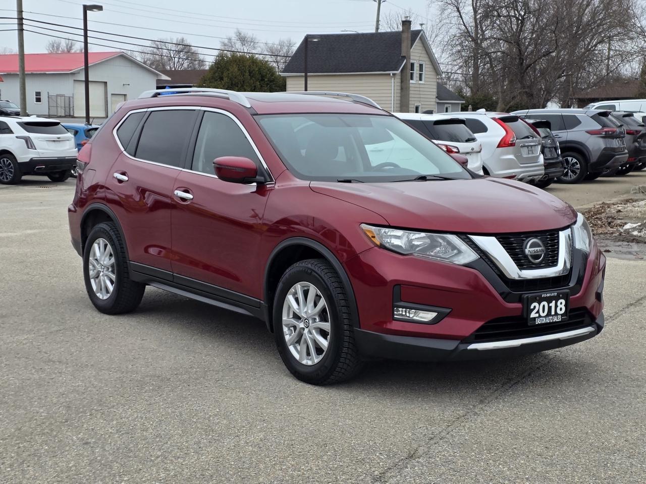 2018 Nissan Rogue SV AWD Photo