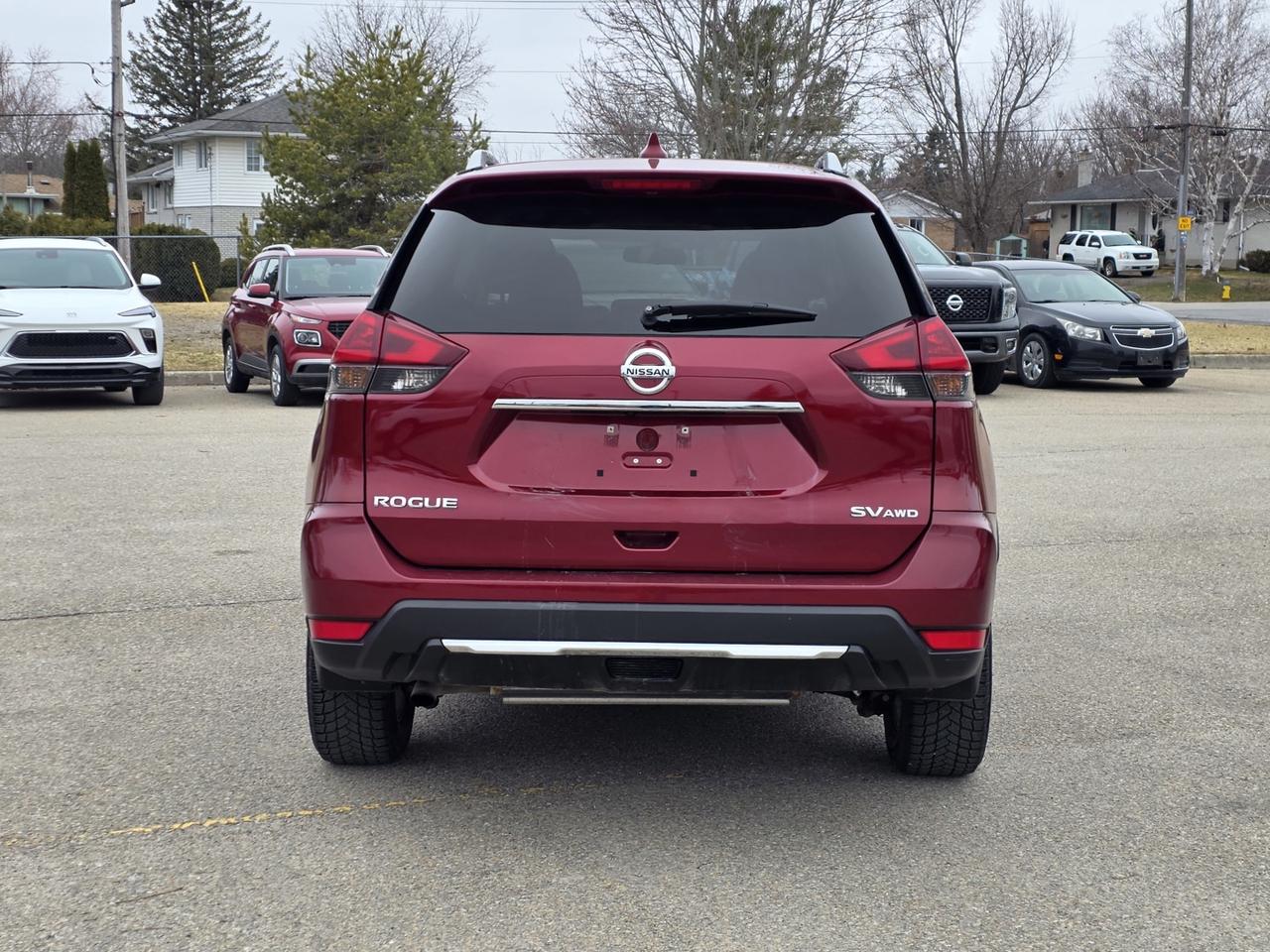 2018 Nissan Rogue SV AWD Photo