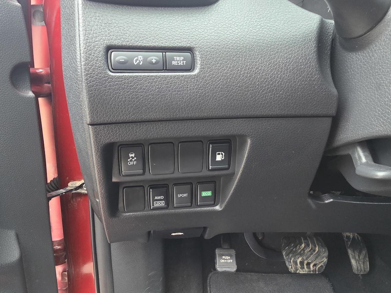 2018 Nissan Rogue SV AWD Photo