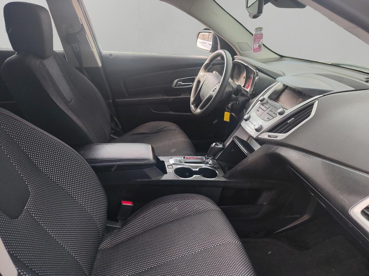 2017 GMC Terrain SLE Photo