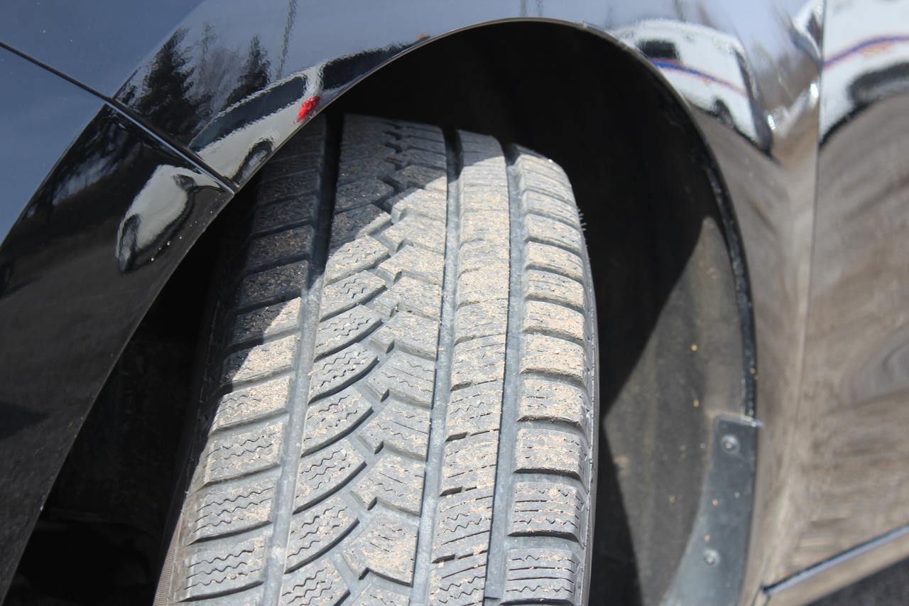 2017 Kia Sedona L Photo