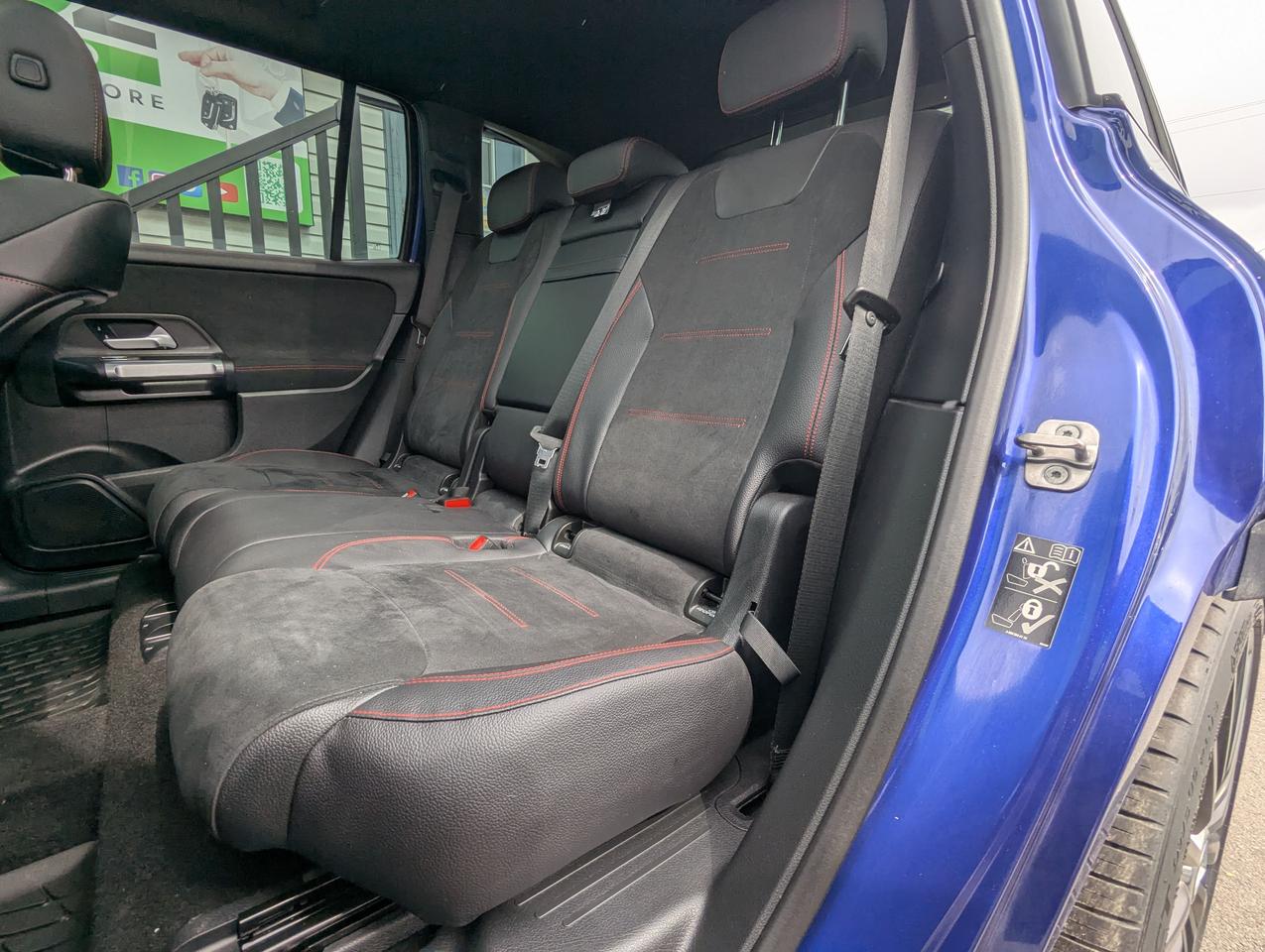 2023 Mercedes-Benz GLB AMG GLB 35 Photo