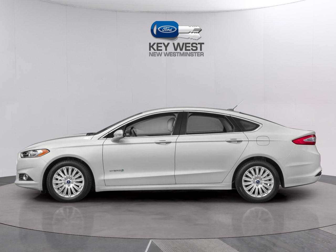 2015 Ford Fusion S Hybrid Photo1