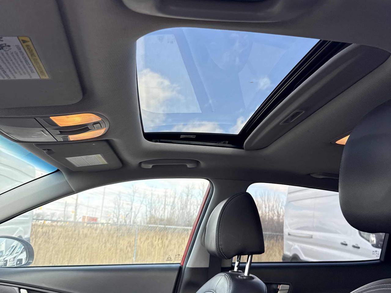 2018 Hyundai KONA Luxury | AWD | Leather | Sunroof | CarPlay | Cam++ Photo