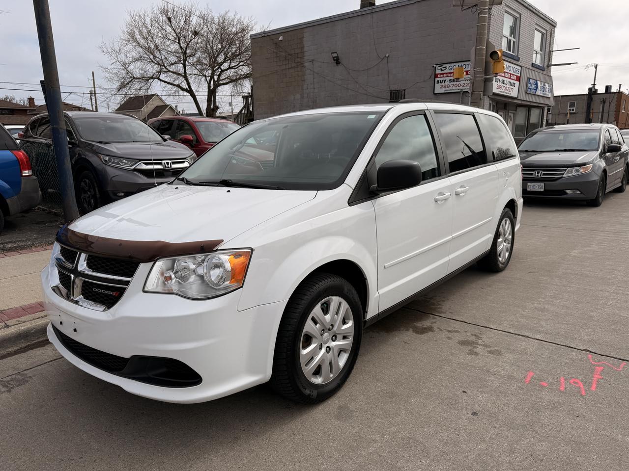 2015 Dodge Grand Caravan 4dr Wgn SXT Photo2