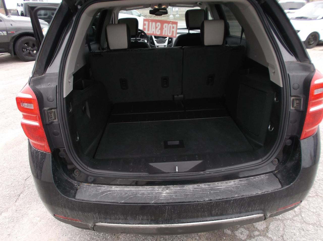 2016 Chevrolet Equinox LTZ Photo
