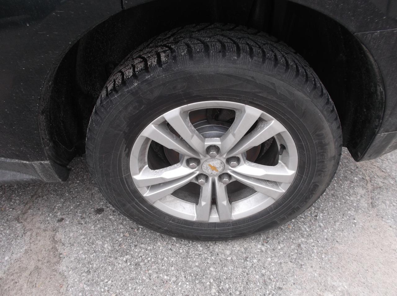 2016 Chevrolet Equinox LTZ Photo