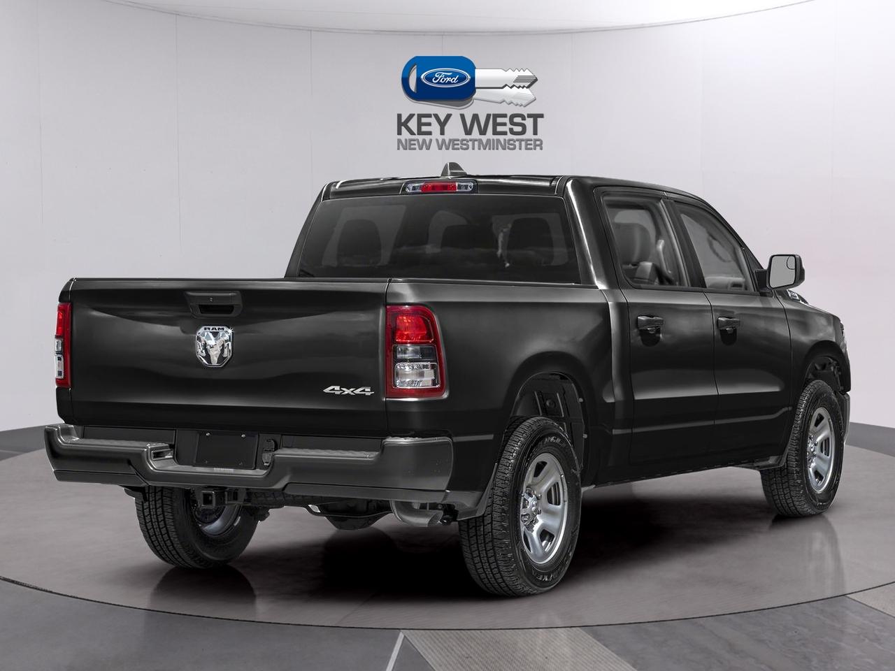 2023 RAM 1500 SPORT Photo2