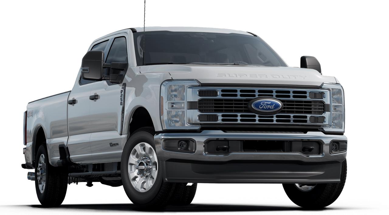 2023 Ford F-250 XLT 4WD Crew Cab 8' Box Photo3