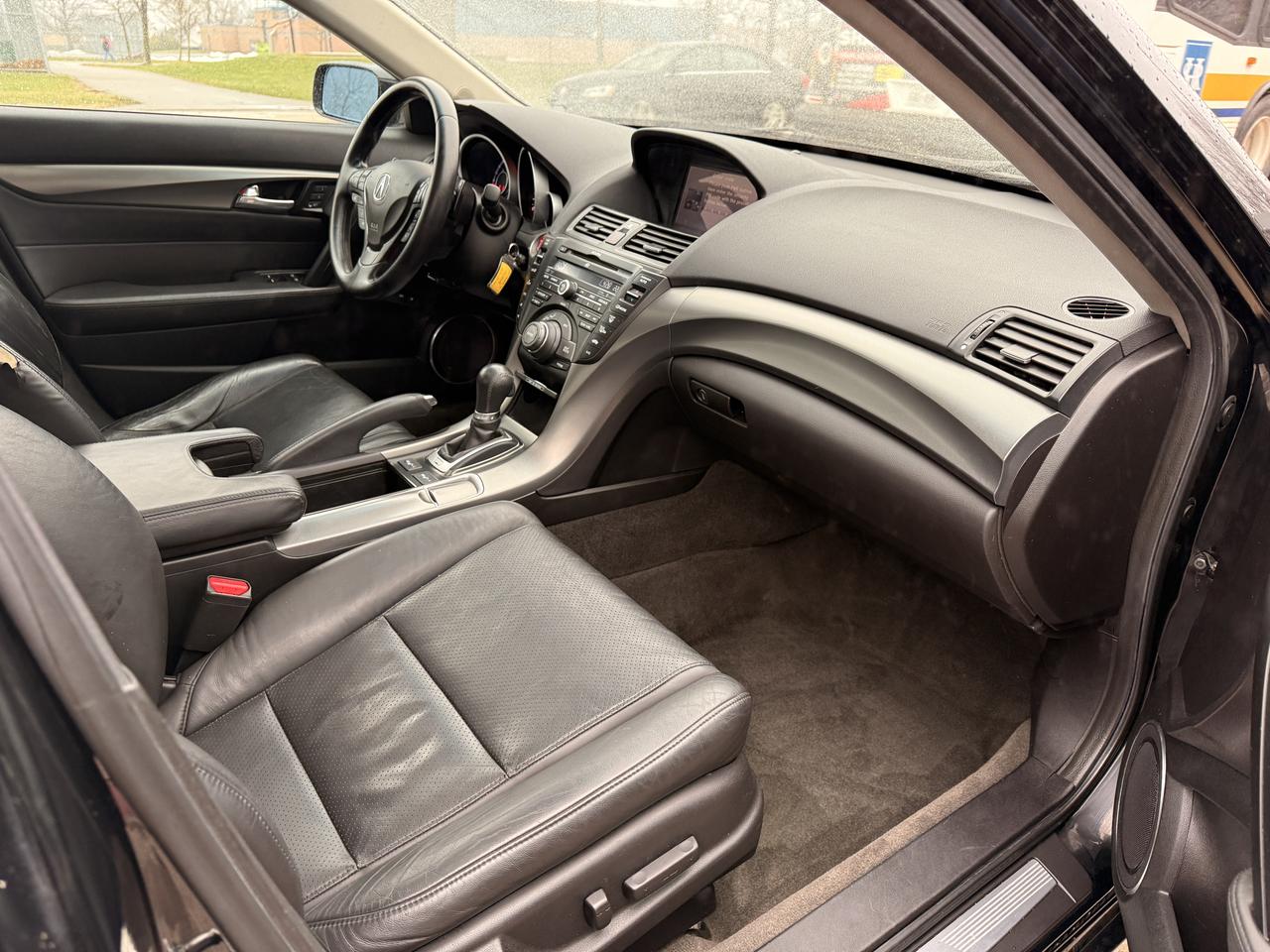 2012 Acura TL 4dr Sdn Auto 2WD w/Tech Pkg Photo