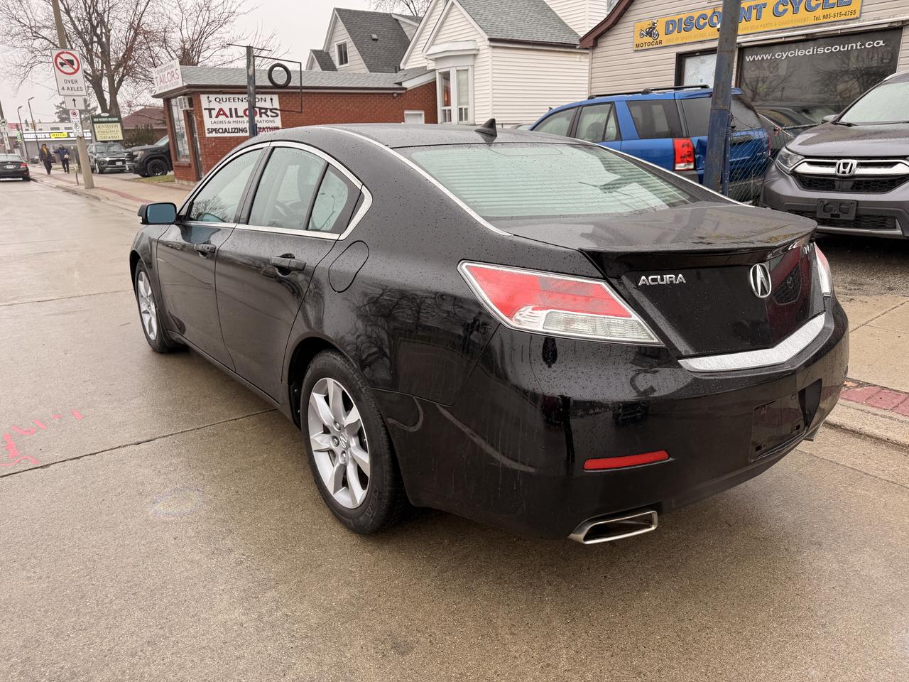 2012 Acura TL 4dr Sdn Auto 2WD w/Tech Pkg Photo