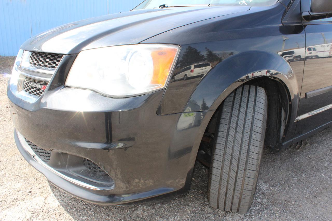 2014 Dodge Grand Caravan SE Photo