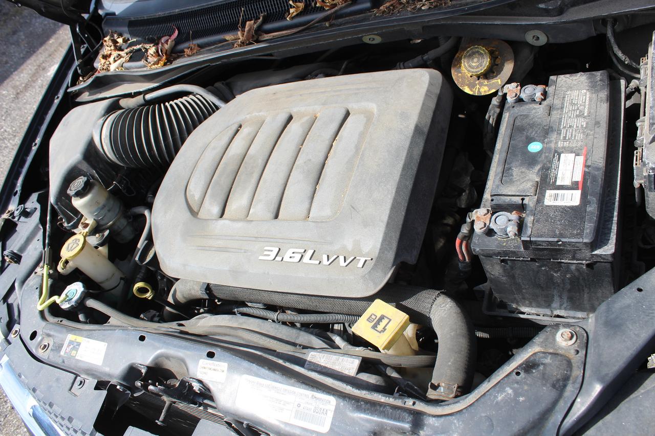 2014 Dodge Grand Caravan SE Photo