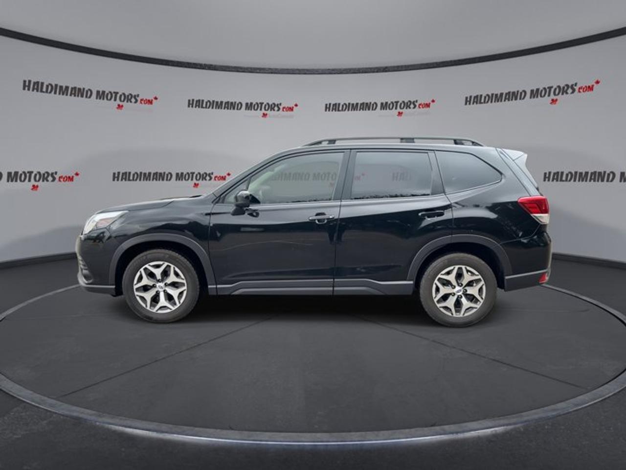 2022 Subaru Forester Touring AWD | No accidents | Panoramic Sunroof Photo4