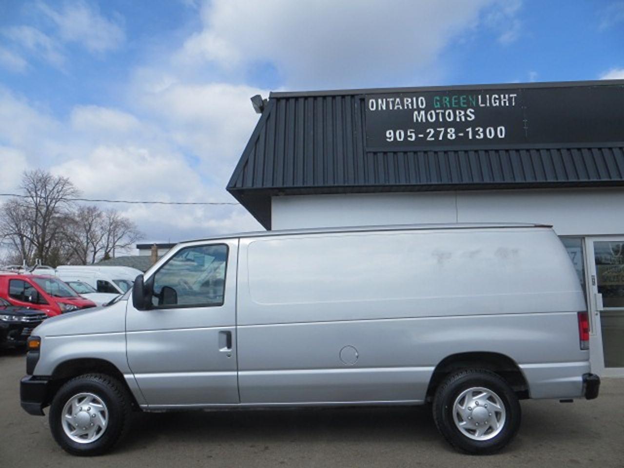 2012 Ford Econoline CERTIFIED, 1 OWNER, ONLY 86,000KM, SHELVES Photo0