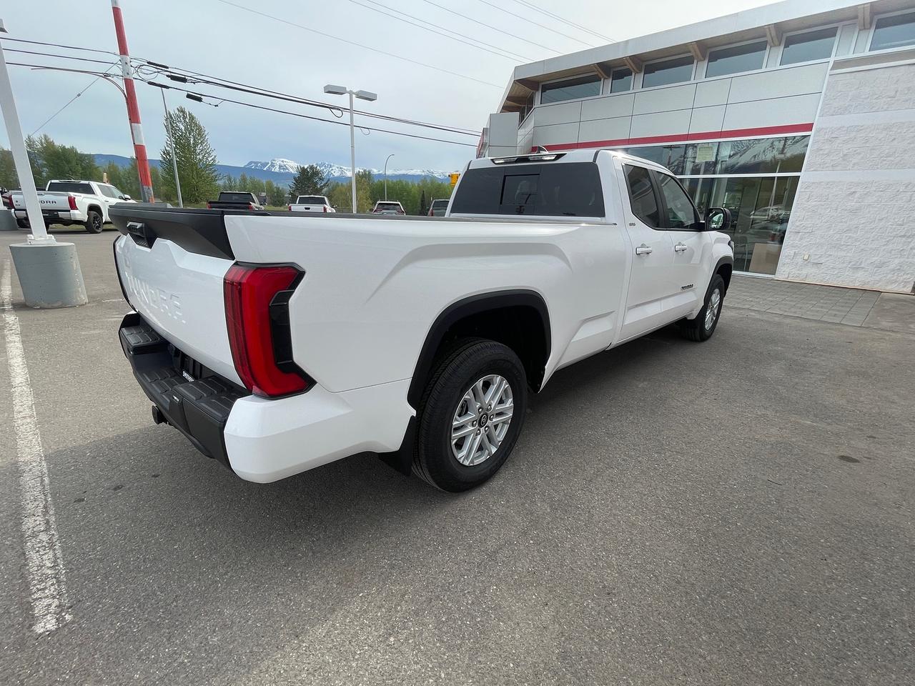 2026 Toyota Tundra SR5 Photo3