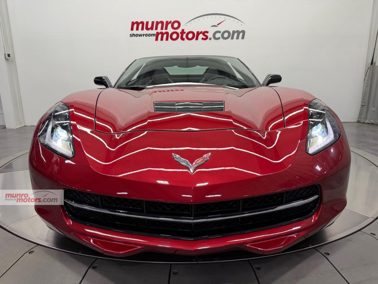 2015 Chevrolet Corvette 2DR STINGRAY CPE W/3LT Photo2