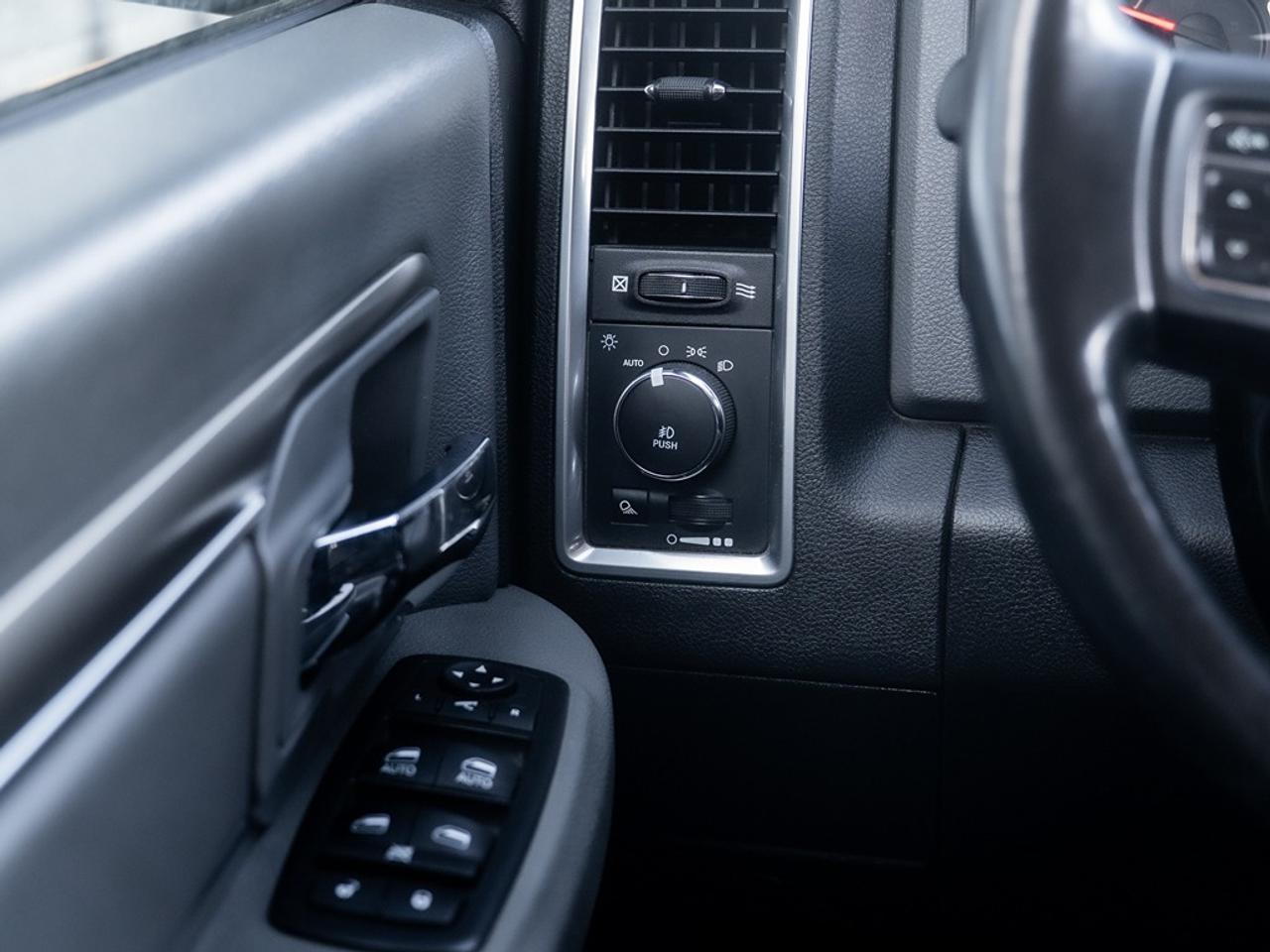 2018 RAM 1500 Big Horn Photo33