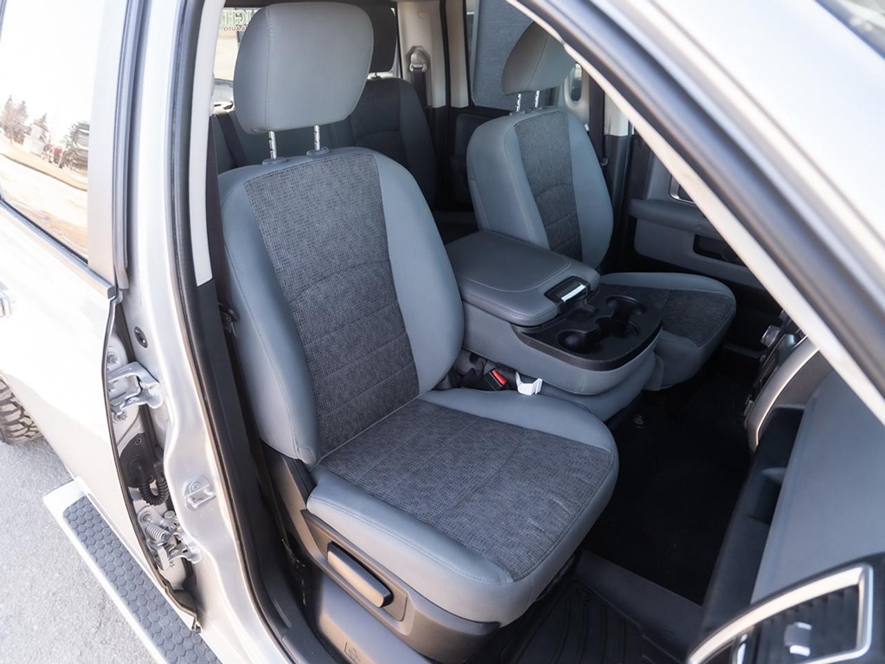 2018 RAM 1500 Big Horn Photo42