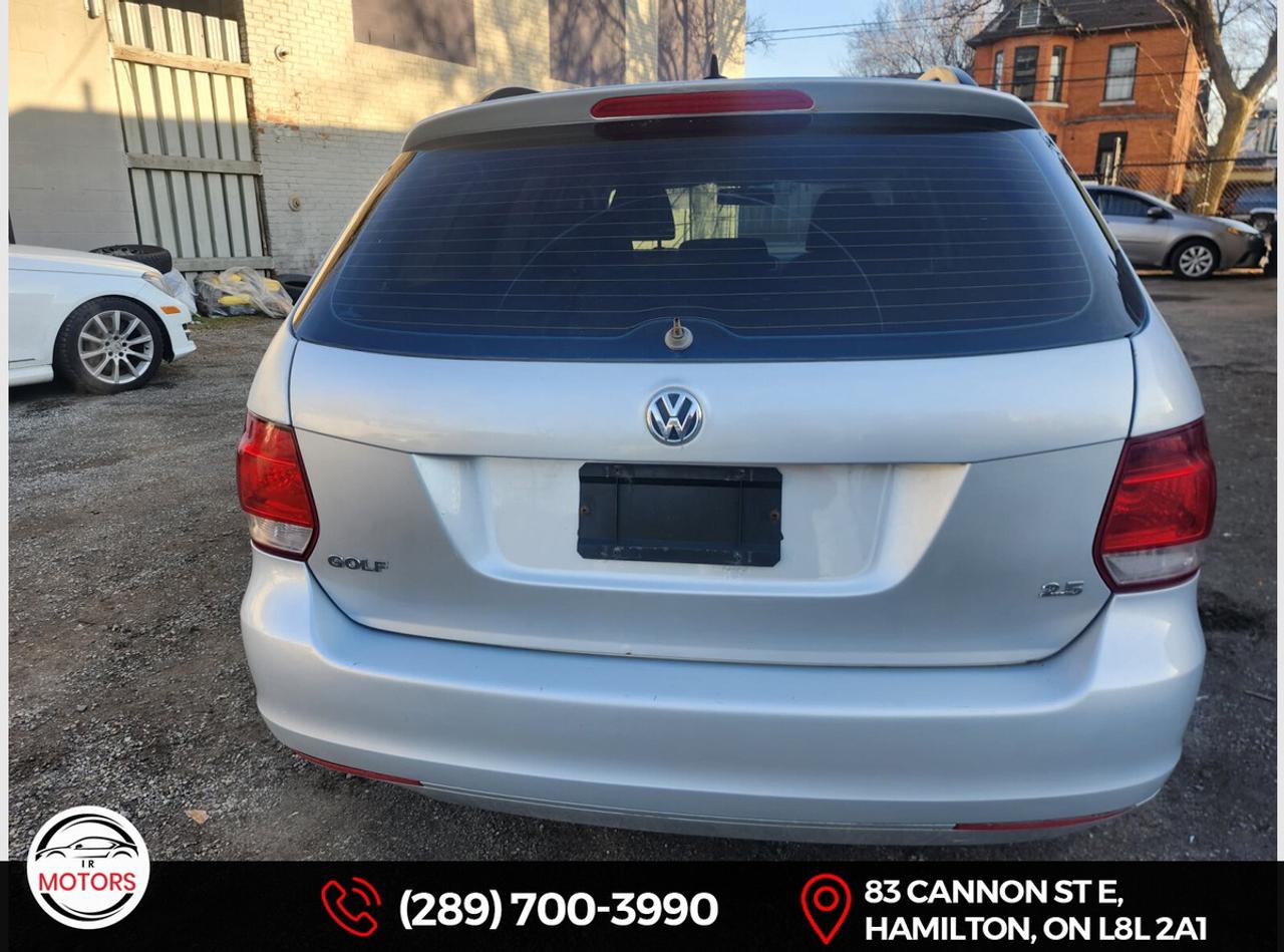 2013 Volkswagen Golf Wagon Man 2.5L *Certified* *No Accidents  Photo
